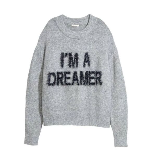 H&M GRAY "I'M A DREAMER" SWEATER SZ.XS EUC. - Picture 1 of 6